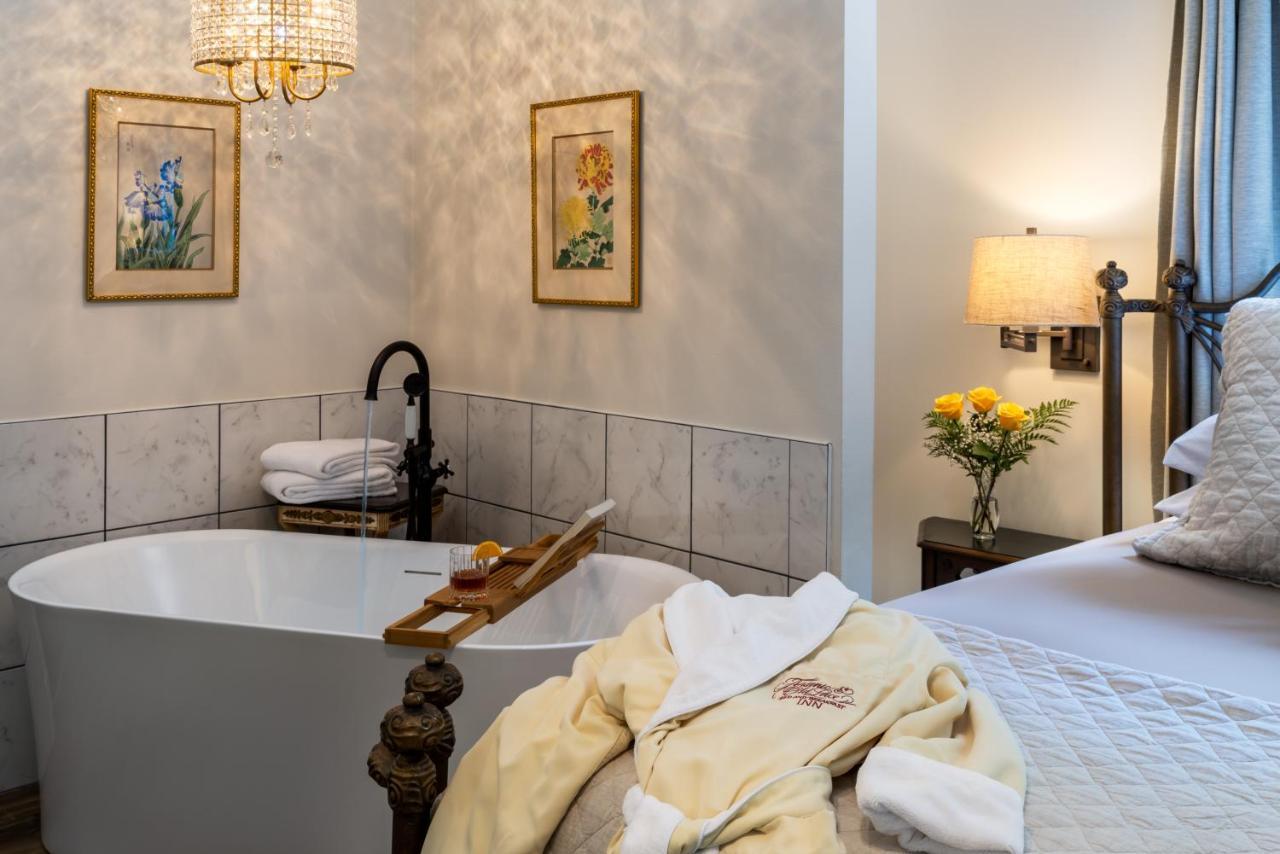 Library Room,1314181306:JPEG