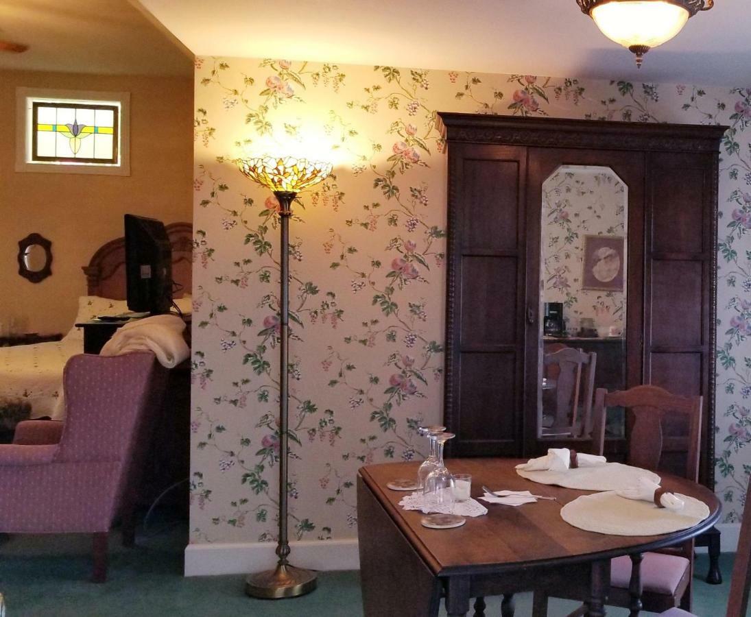Gardenia Suite