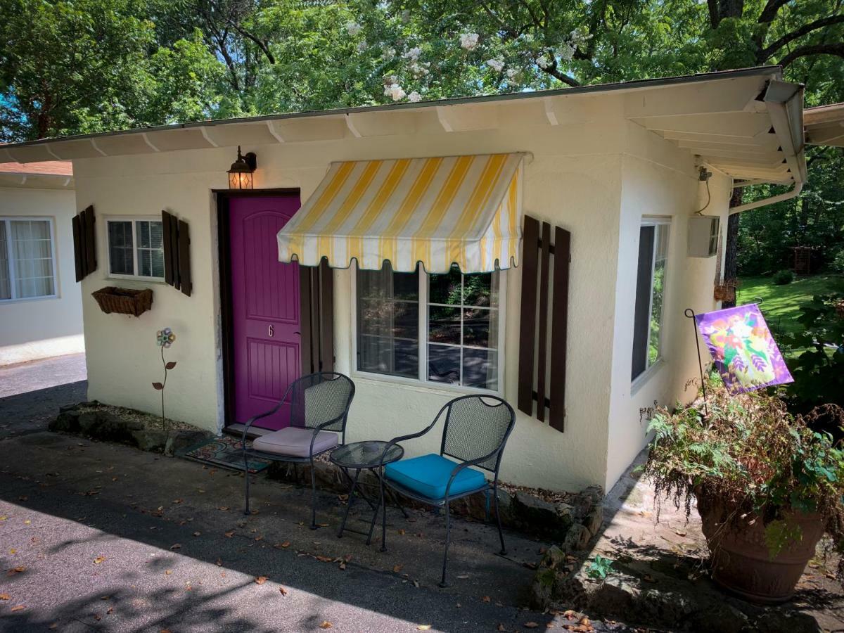 Courtyard Cottage