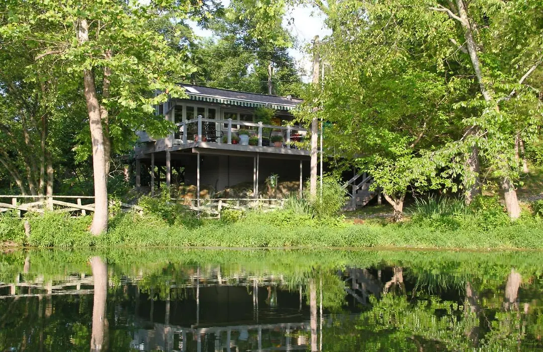Lake Lucerne - Waterside Cottage #10-1