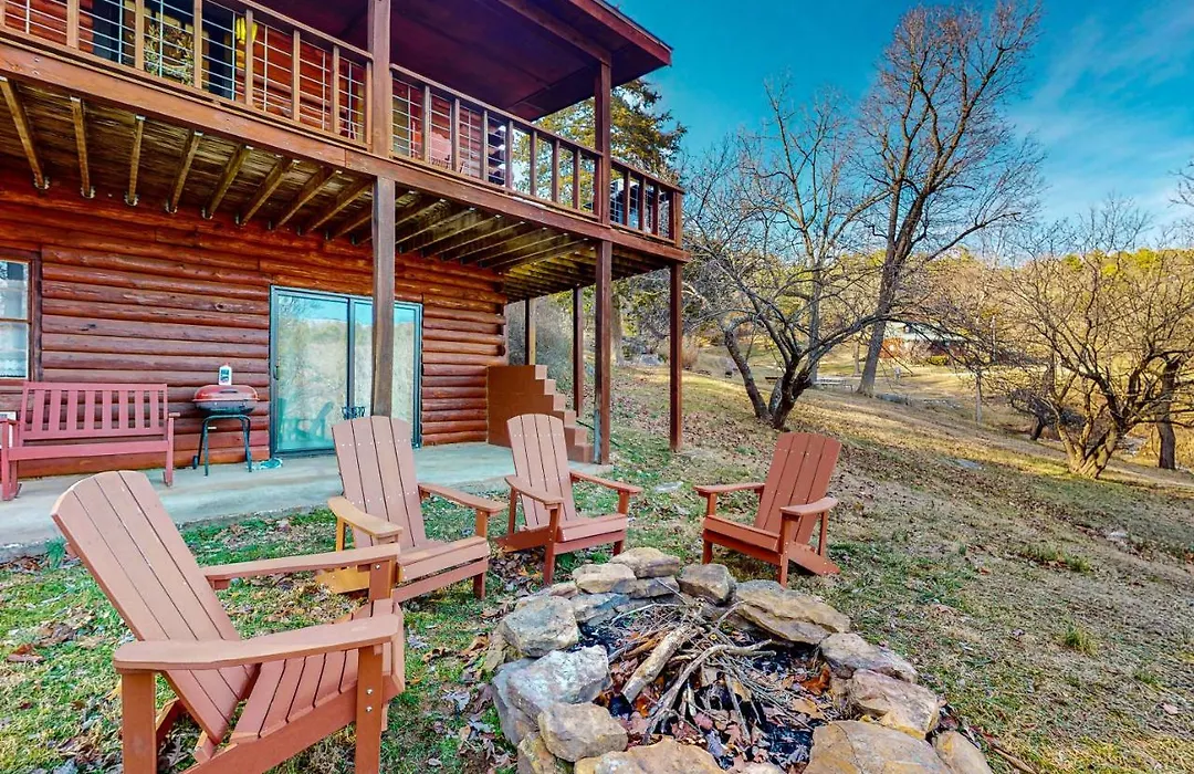 Foxtail Cabin-1