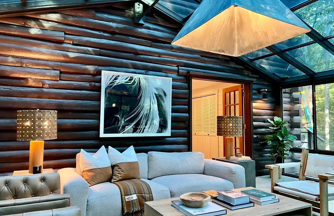 Glass Cabin-1