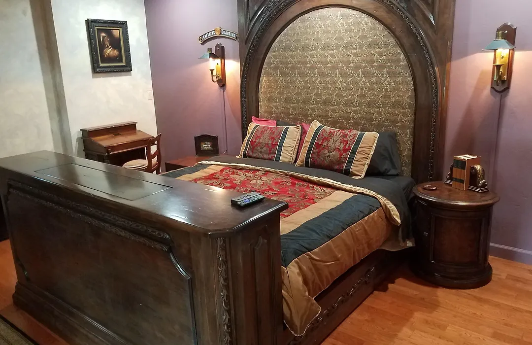 Tuscan Manor-1