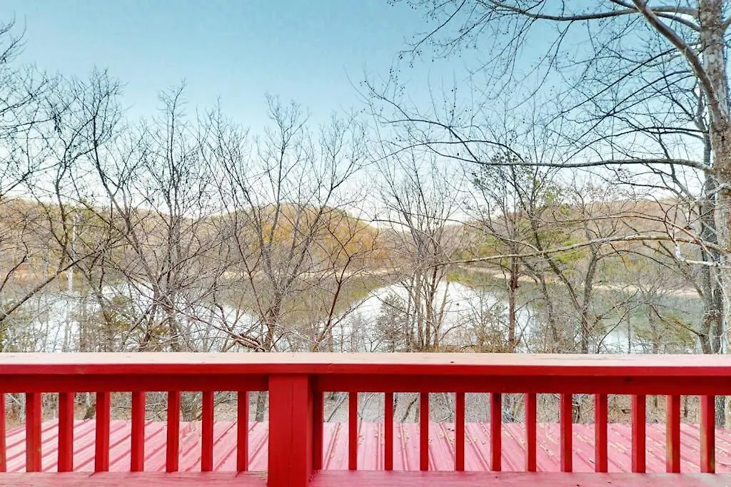 Lone Star Lake House-1