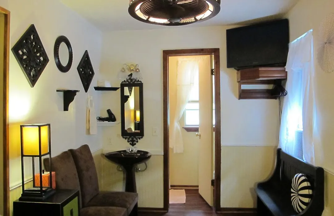 Cottages On Main-1