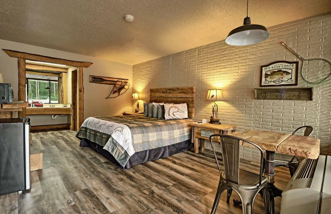 Stonegate Lodge-1