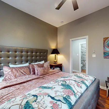 Leatherwood Lofts - A-2