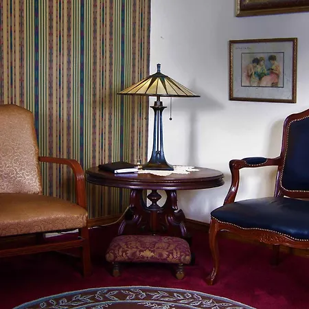Benton Place Inn-2