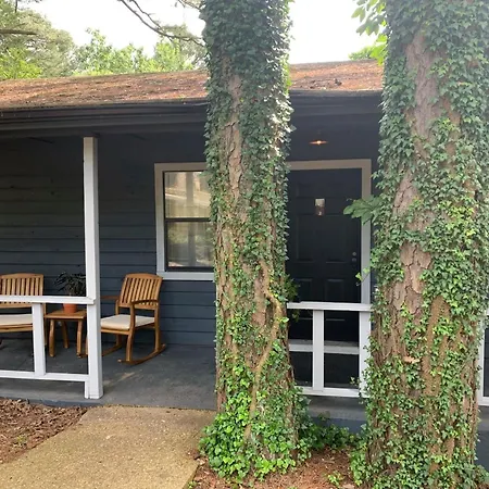 Loblolly Pines Adventure Cabin 2 King-2