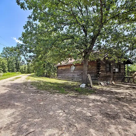 Studio W/ Deck: Near Thorncrown Chapel & Lakes-2