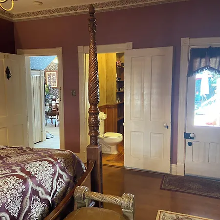 Bridgeford House Bed And Breakfast-2