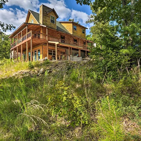 Spacious Log Cabin W/ Fire Pit & Game Room!-3